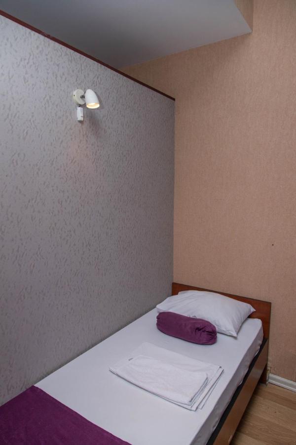 Hostel Inn Hotel&Hostel Bakoe Buitenkant foto